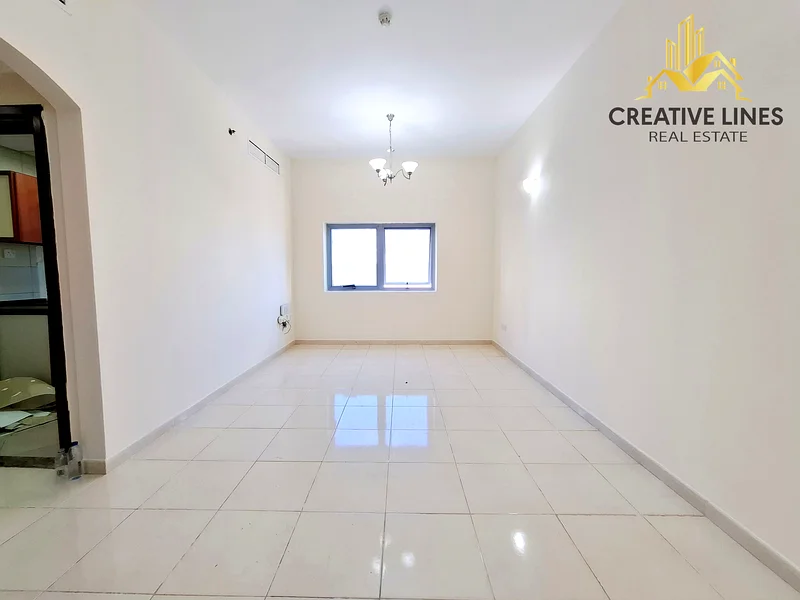 شقة واسعة مكونة من غرفة نوم واحدة متاحة للعائلة بالقرب من المدرسة المركزية63757164615297112