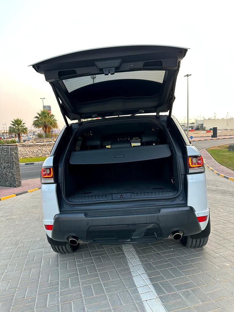 Range Rover Sport Black Edition HST 5 Camera GCC  رنج روفر سبورت ٥ كاميرات بلاك اديشن63699060393729114