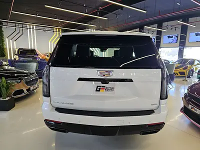 2025 Cadillac ESCALADE photo 6