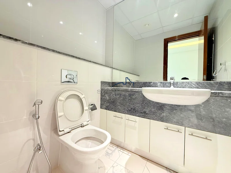 SEA VIEW | CANAL VIEW | | HIGH FLOOR | VACANT63794908962051111