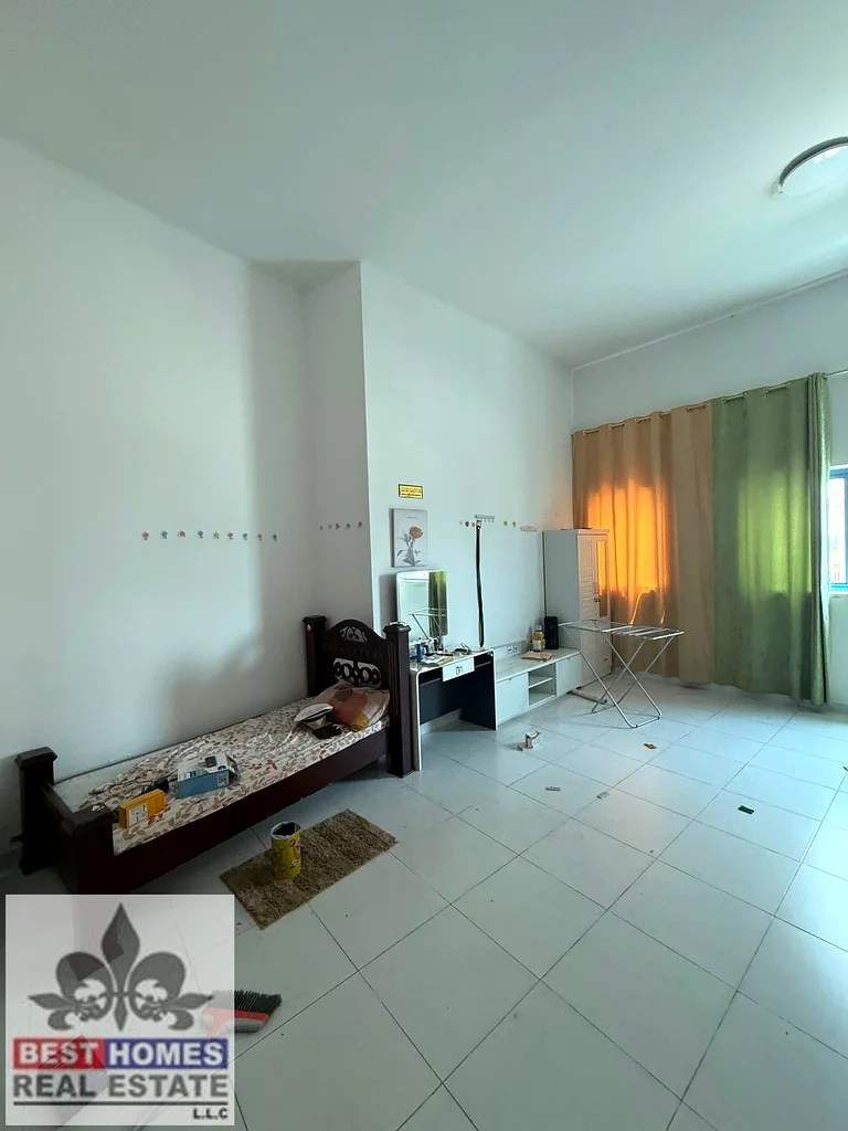استوديو للإيجار مع موقف سيارات في أبراج فالكون63720879549954114