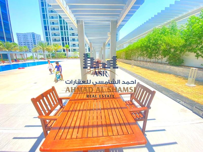 Luxurious 3BHK I ON Border 2 Parking Free | GYM Pool Free || Good Community ||63812035096705111