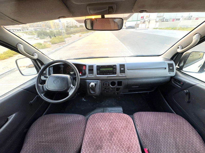 Toyota hiace 2013 model (5 seater  van)63699049362817114
