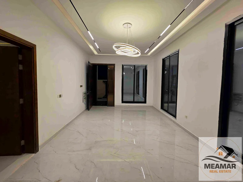 excellent price, including registration and ownership fees, super deluxe finishing, freehold, with a large yard63892581569410113