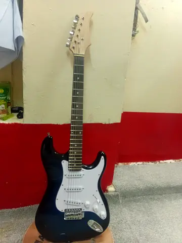 Electrify Your Sound: Stunning Electric Guitar for Sale!