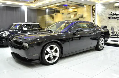 2012 Dodge CHALLENGER 照片 2