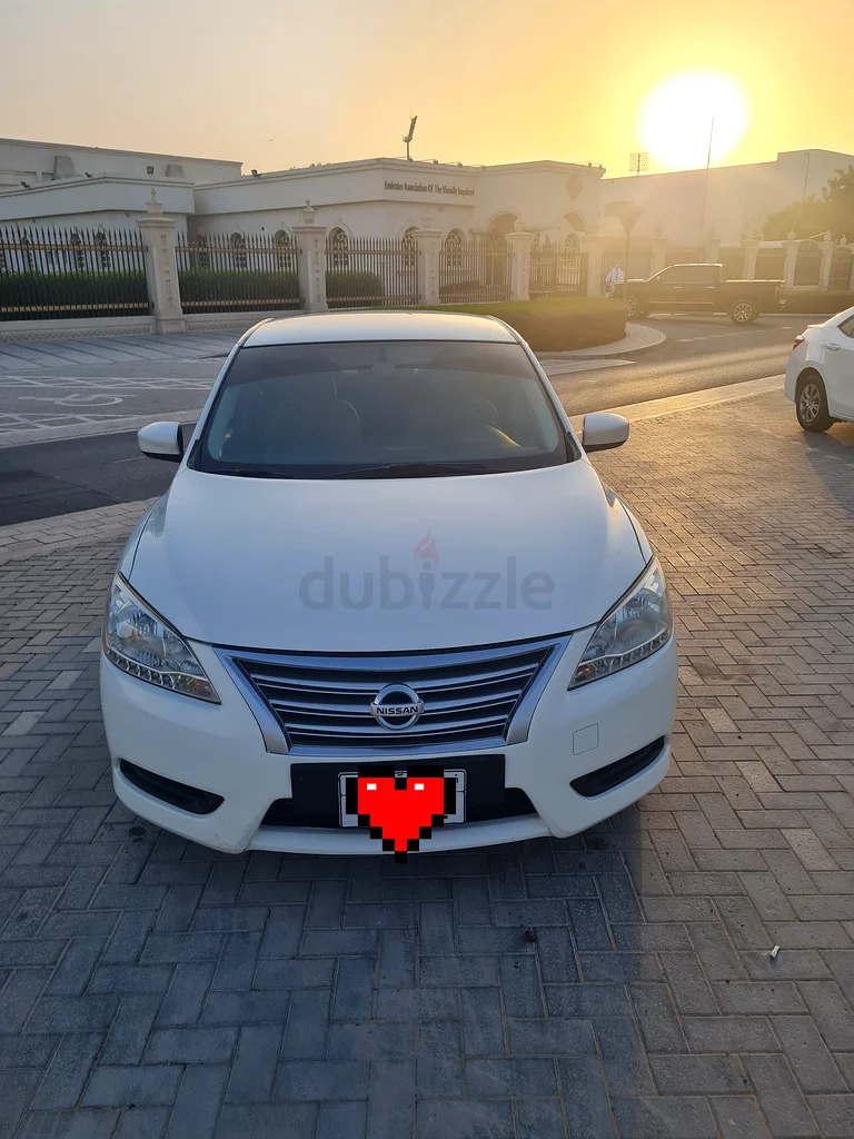 Nissan sentra sv model 2016 Gcc spec km 15500063699056035203111
