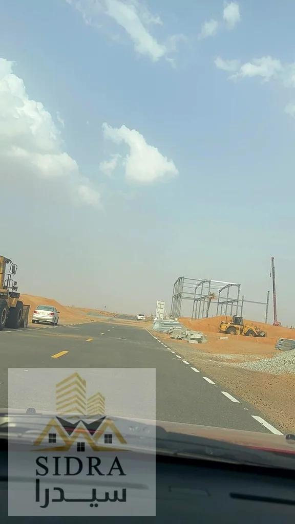 الملكية الحرة مع توفر التمويل المصرفي للأراضي التجارية والصناعية.63818838355715113