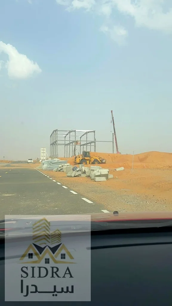 الملكية الحرة مع توفر التمويل المصرفي للأراضي التجارية والصناعية.63818838355715112