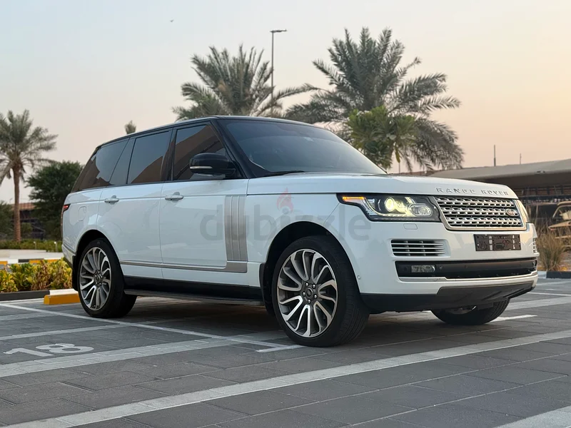 2014 Range Rover Vogue SE Supercharged – GCC Spec63699060929410112