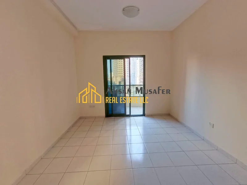 LAVISH 2BHK APARTMENT//WITH BALCONY// FAMILY BUILDING//WITH 2 BATHROOMS//WITH GYM //ON PRIME LOCATION//EASY EXIT TO DUBAI//63812131880706114