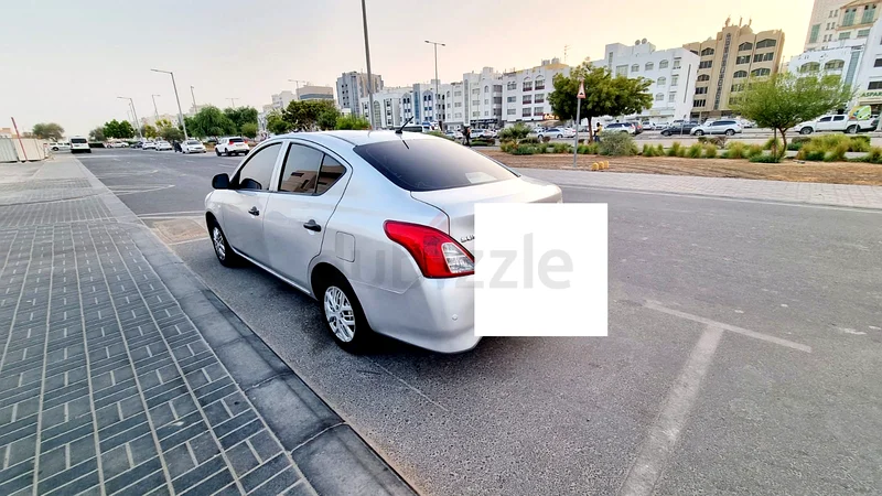 Lady driven Nissan Sunny in very good condition63699058177537112