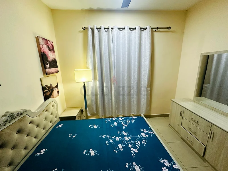 Room close to dubai border63796471967873111