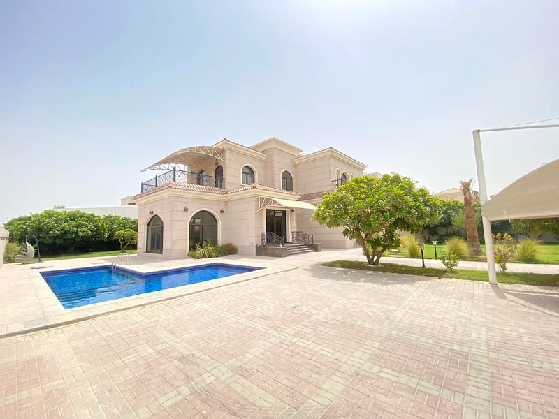 Spacious 4BR | Large Garden | Swimming pool63743312298113110