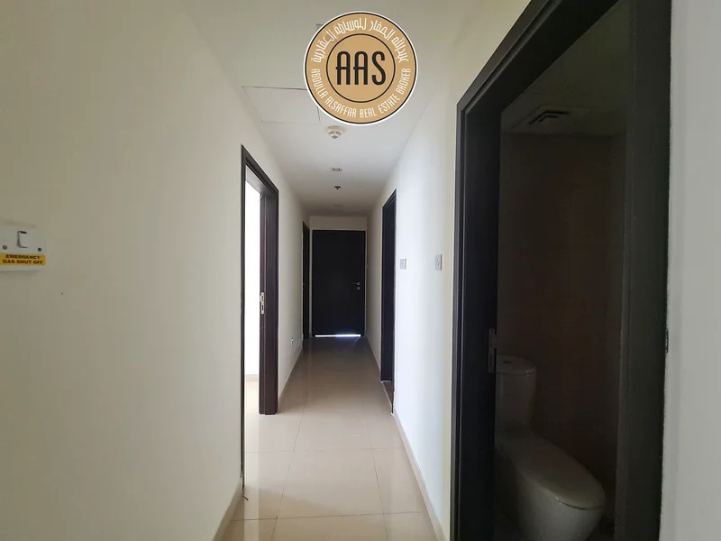قريب من الحديقة شقة 3 غرف نوم مع غرفة نوم رئيسية واحدة63757071409793113