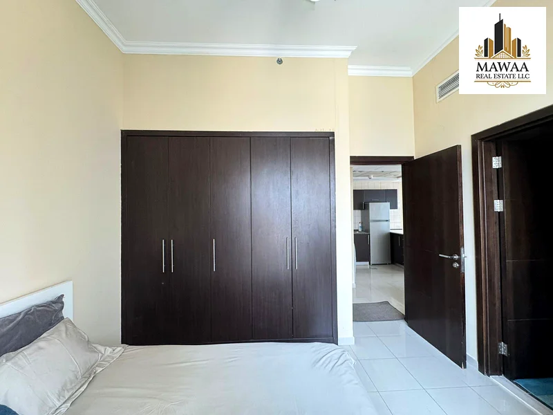 مفروش بالكامل || باي سنترال || طابق عالي63777132279554114