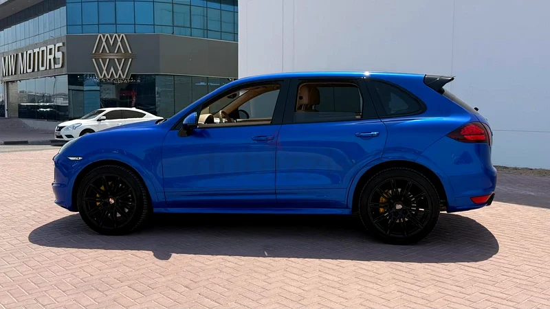 PORSCHE CAYENNE GTS 2013 GCC Spec63699038776834114