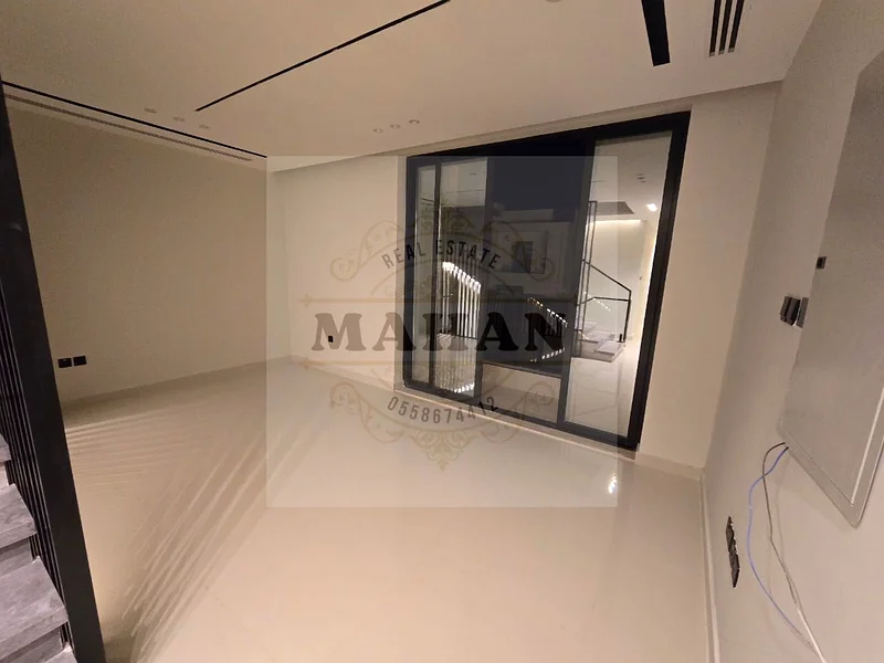 فيلا بهال مجلس 5 غرف نوم متوفرة للبيع في عجمان الباهية63883087785346112