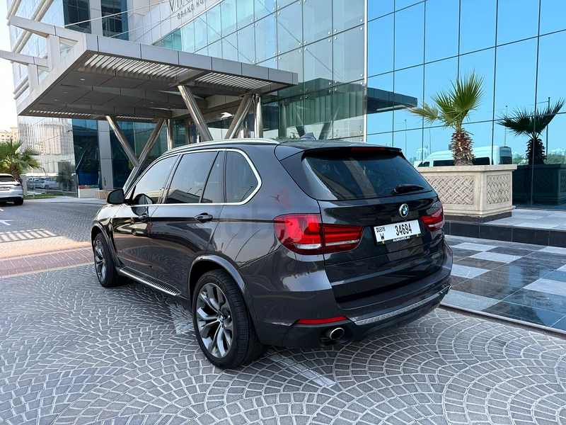 ب ام دبليو x5 201463699053195779112