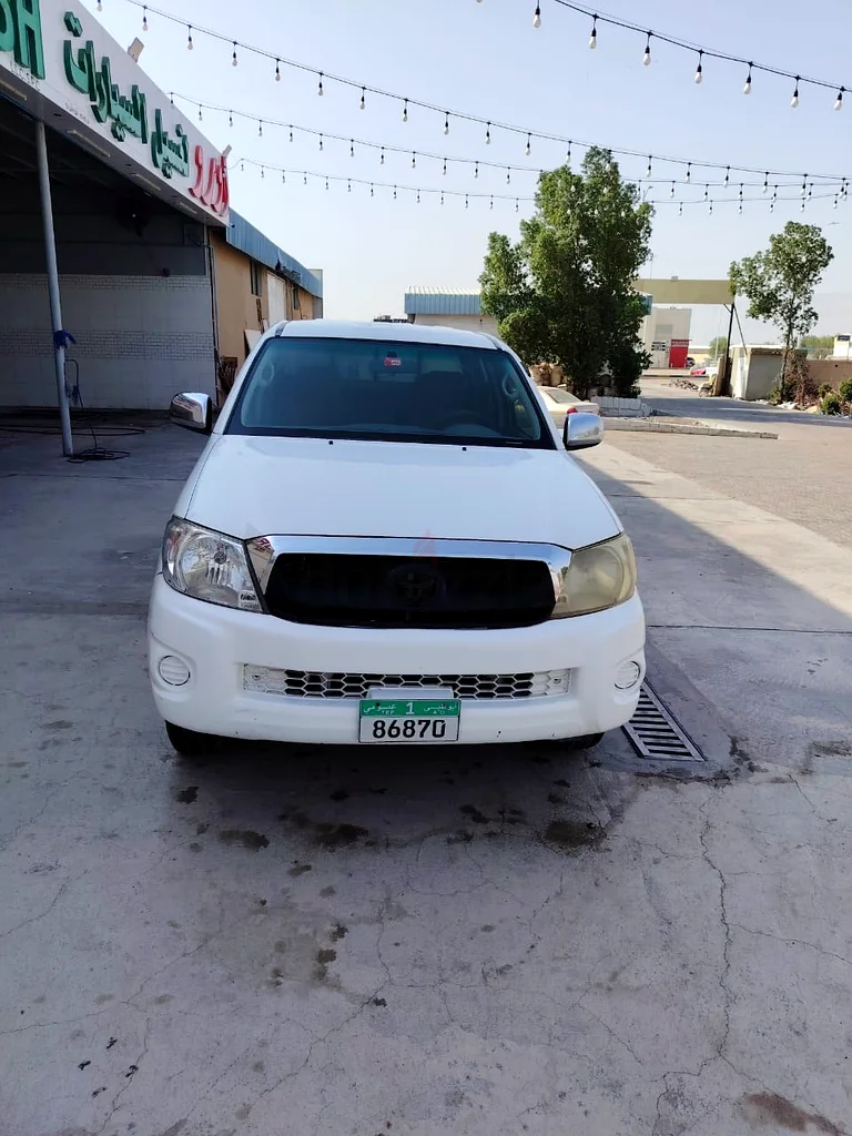 تويوتا هيلوكس 4X4 للبيع63699052218754113