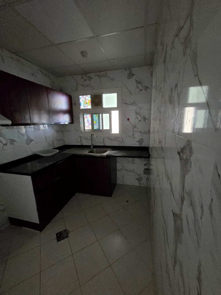 A separate kitchen studio, second floor, large spaces, excellent finishing, complete privacy, and close to all services63720879515265114