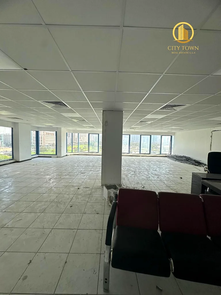Spacious office 1820 Sqft open view / close to majaz park al majaz 1 area63816452026881113