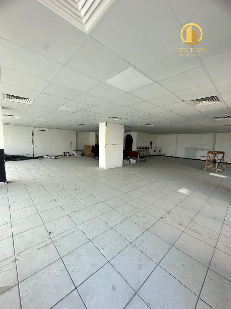 Spacious office 1820 Sqft open view / close to majaz park al majaz 1 area63816452026881112