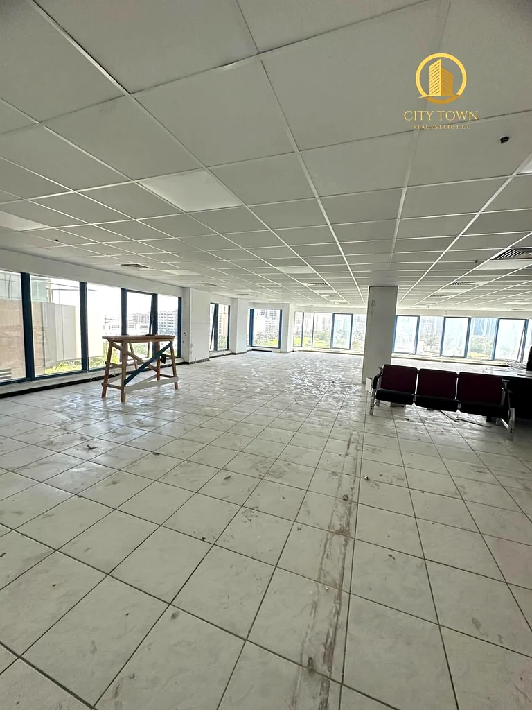 Spacious office 1820 Sqft open view / close to majaz park al majaz 1 area63816452026881111
