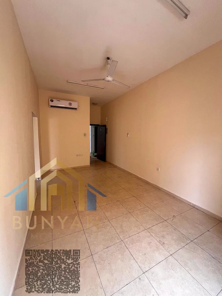 🏡 الشقة رقم 213 – شقة من غرفة نوم واحدة للايجار في المويحة 3 – عجمان | بالقرب من المدارس وطريق الشيخ محمد بن زايد  فرصة إيجار رائعة ✨ شقة واسعة63711690983938113