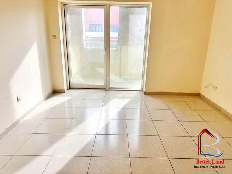 شقة مكونة من غرفتين نوم مع شرفة للإيجار في مبنى كاناري، النهدة63757953079169112