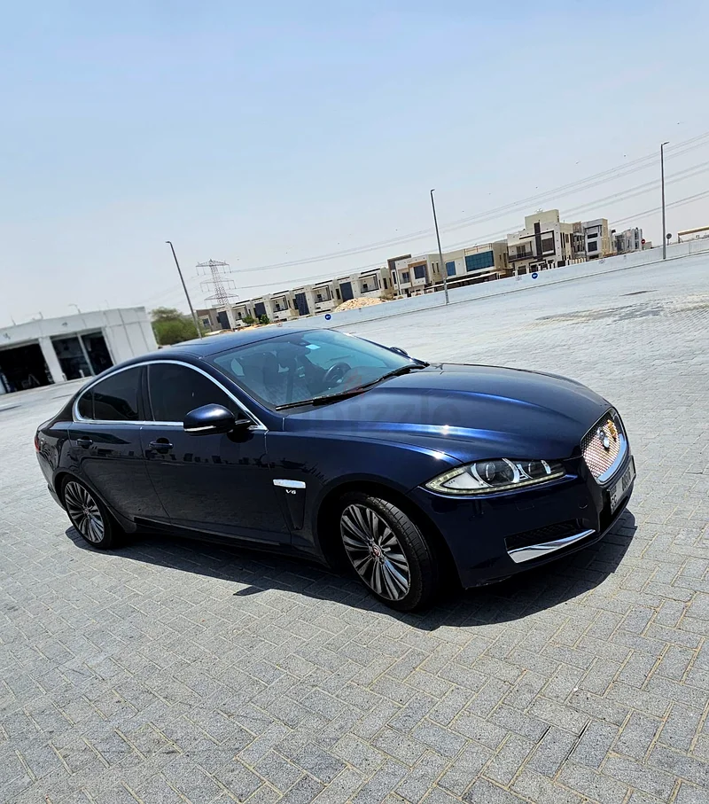 Stunning 2014 Jaguar XF –Excellent Condition, Ready to Drive63700755422850112