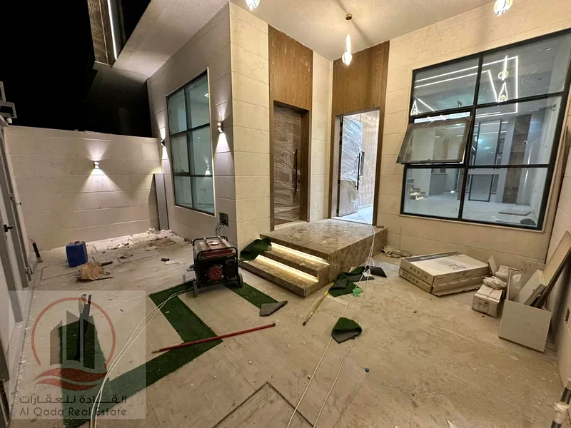 فيلا للبيع مكونة من 4 غرف نوم مع سطح، تشمل رسوم التسجيل، ملكية حرة لجميع الجنسيات63909334004225111