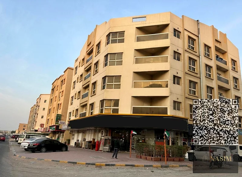 🔹 فرصة استثمارية ذهبية في قلب عجمان! مبنى سكني وتجاري راقي للبيع في موقع متميز:63865571473410110