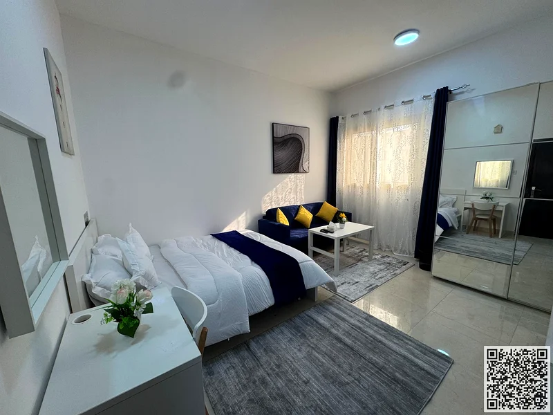 🏡 فرصة ذهبية! استوديو فاخر مفروش بالكامل للإيجار الشهري في المويحات 2 - عجمان ✨ 🔹 استوديو أنيق بمساحة واسعة وتشطيب راقٍ63837270094849111