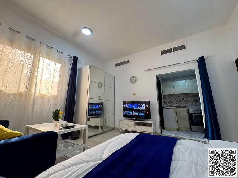 🏡 فرصة ذهبية! استوديو فاخر مفروش بالكامل للإيجار الشهري في المويحات 2 - عجمان ✨ 🔹 استوديو أنيق بمساحة واسعة وتشطيب راقٍ63837270094849113