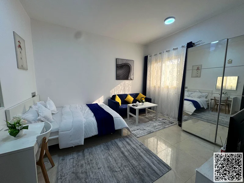 🏡 فرصة ذهبية! استوديو فاخر مفروش بالكامل للإيجار الشهري في المويحات 2 - عجمان ✨ 🔹 استوديو أنيق بمساحة واسعة وتشطيب راقٍ63837270094849114