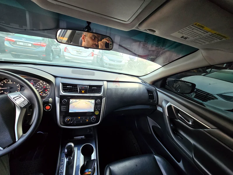 Nissan Altima 201863699056609539113
