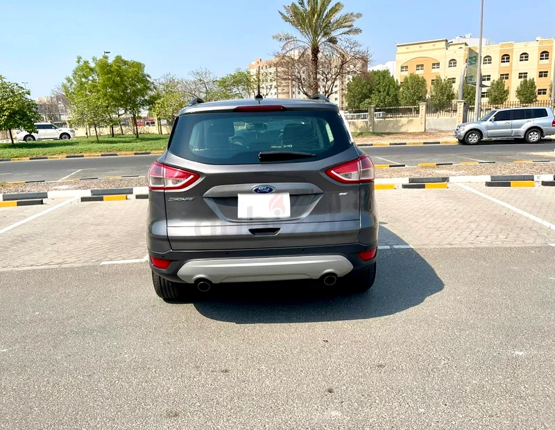 Family Owned Ford Escape 2014 GCC Specs Full Option63699040084353111