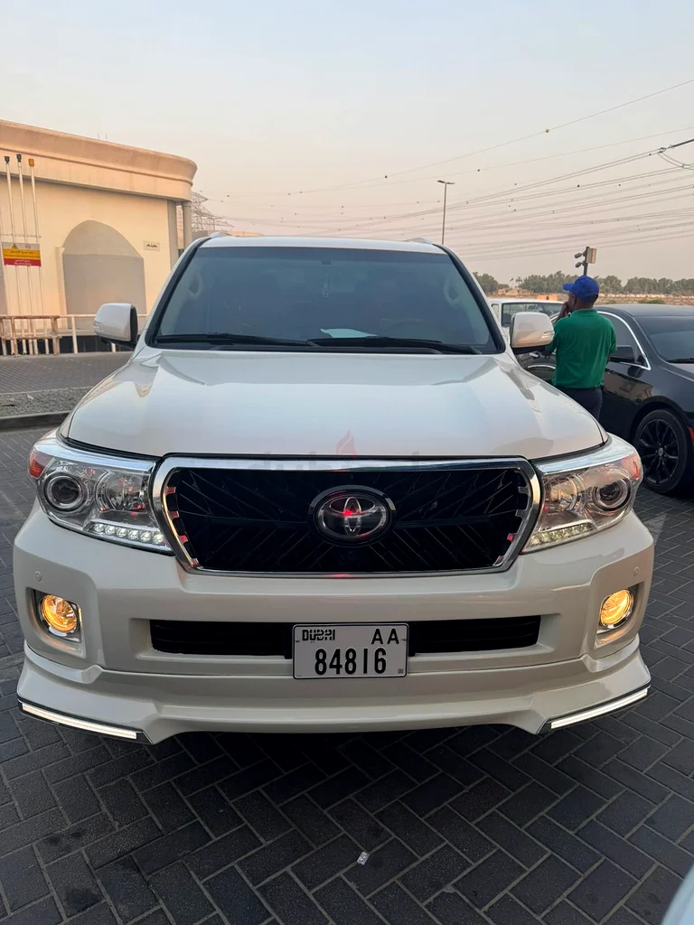 لاند كروزر VXR 5.763699052727171111