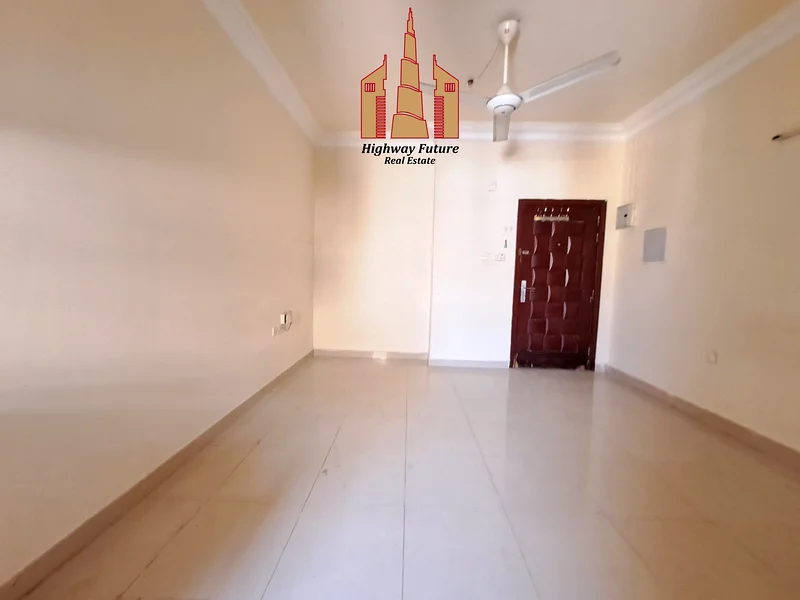 شقة رائعة وبأسعار معقولة في موقع ممتاز // مبنى عائلي مع منطقة لعب للأطفال63704944387459112