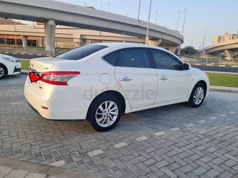 Nissan sentra sv model 2016 Gcc spec km 15500063699056035203113
