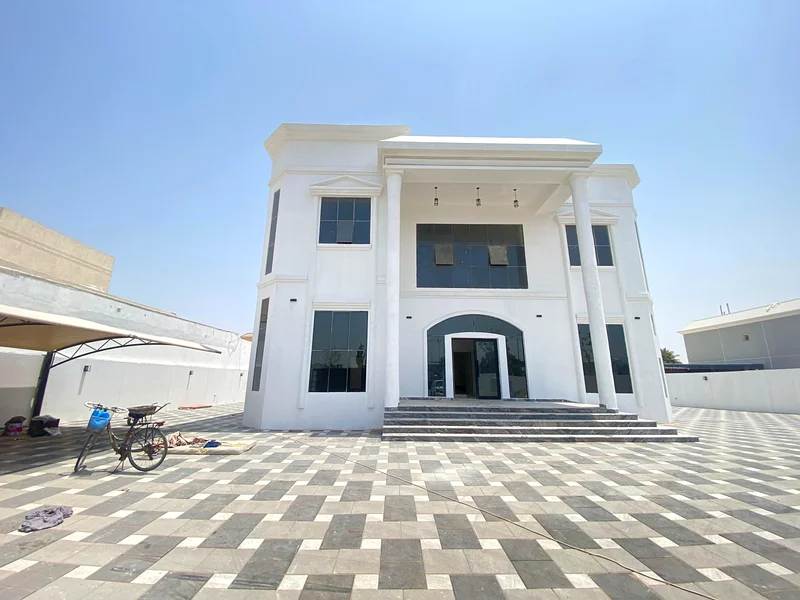 منزل حديث مشرق وحديث كليًا مع حديقة خاصة63743312305666110