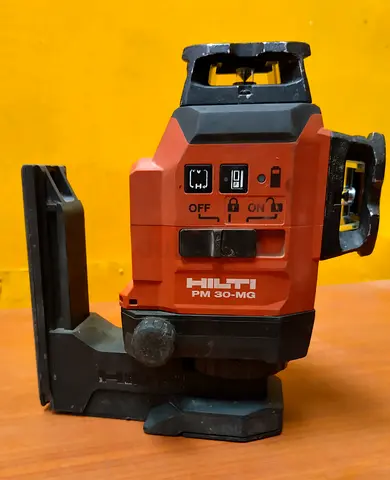 HILTI PM 30-MG LASER