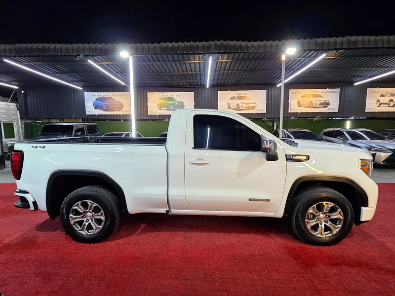 جمس سييرا اليفيشن 
موديل : 2020
ممشى : 107000 كم
السعر  : 113000 درهم
V8 / 5.3 L63910636210689114