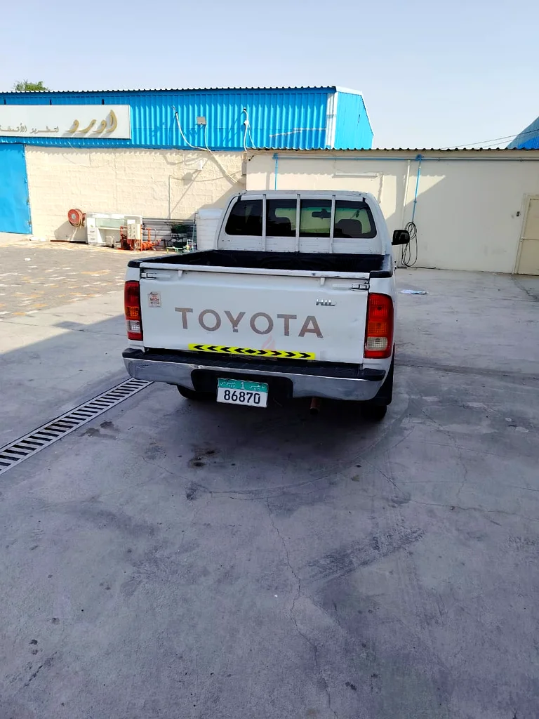 تويوتا هيلوكس 4X4 للبيع63699052218754110