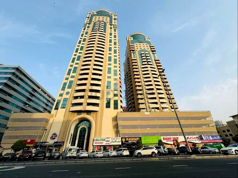 Amazing partition with balcony in tecom very close to metro station63797914110082114