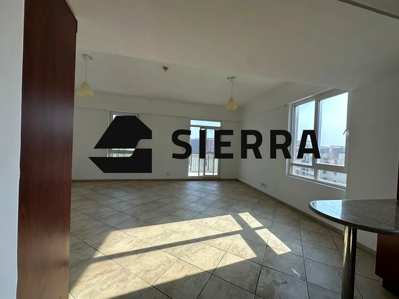 Ready to move Large Studio Rent in Sherlock Circus63727751190657113