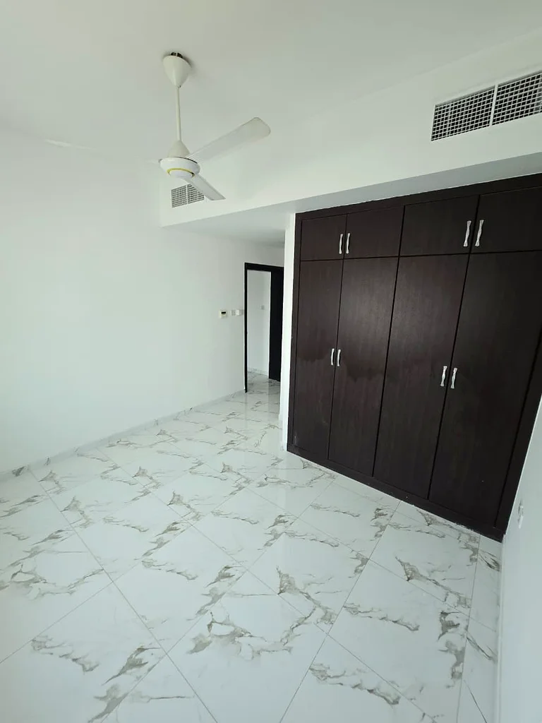 🏠 شقة للإيجار السنوي في عجمان – الرشيديه 2✨ موقع متميز خلف حديقة السيدات وقريبة من شارع الشيخ خليفة وجميع الخدمات الأساسية63720879605122110