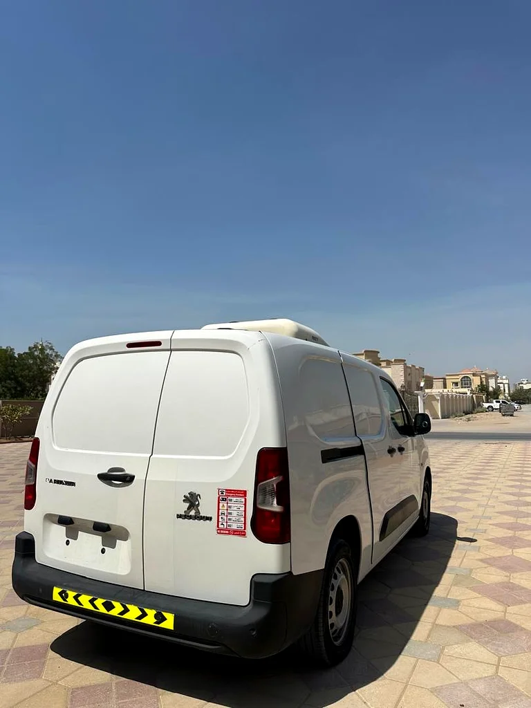 الشارقه63699026195713113