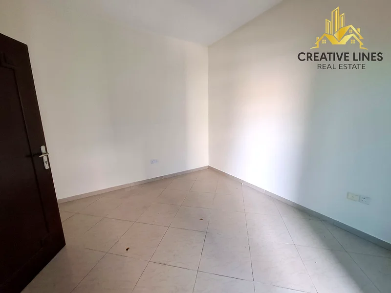 عرض ساخن شقة بغرفة نوم واحدة مع صالة وشرفة متوفرة للإيجار63756975282947113